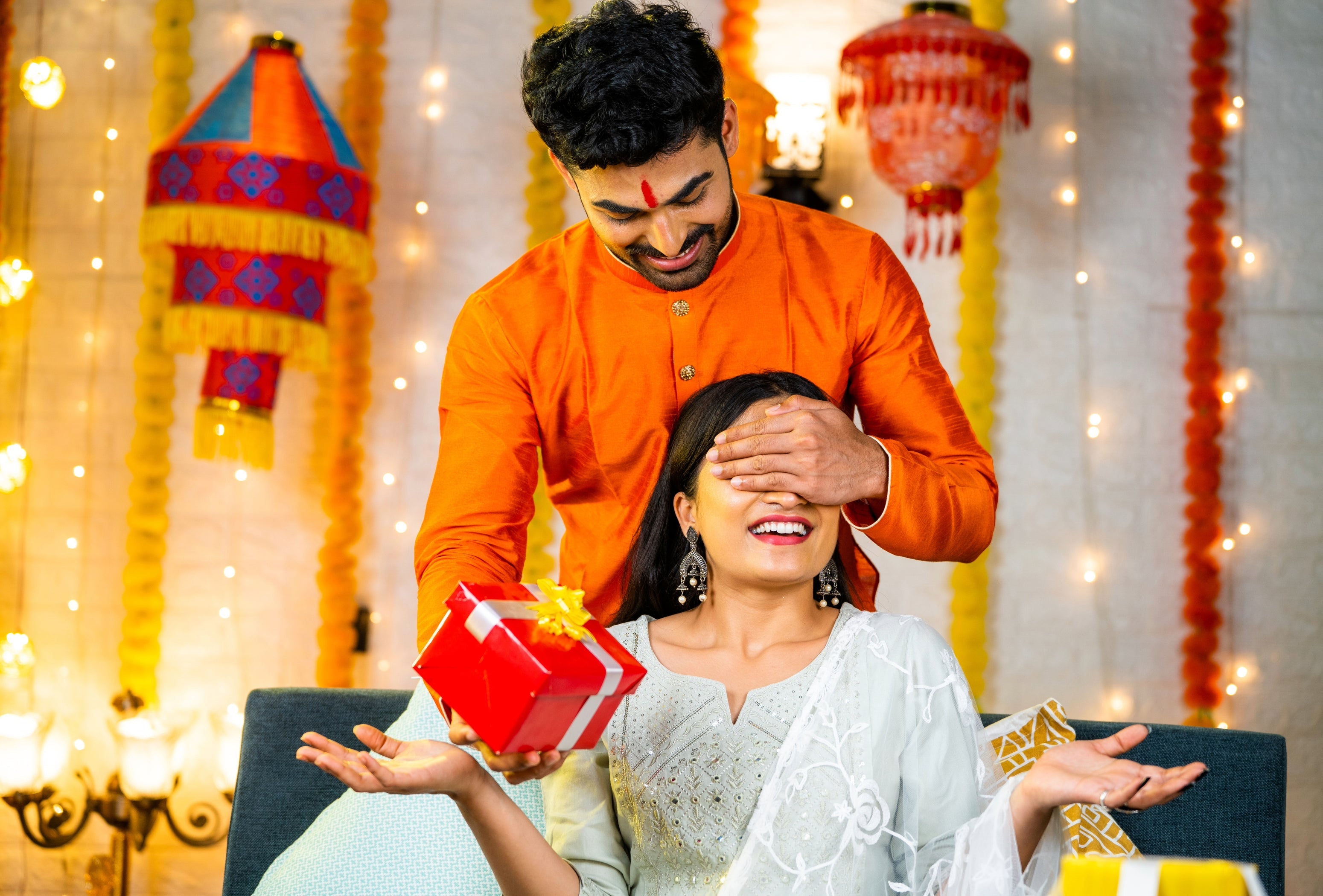 A Gift That Cares: Pamper Your Sister with Skincare This Rakhi